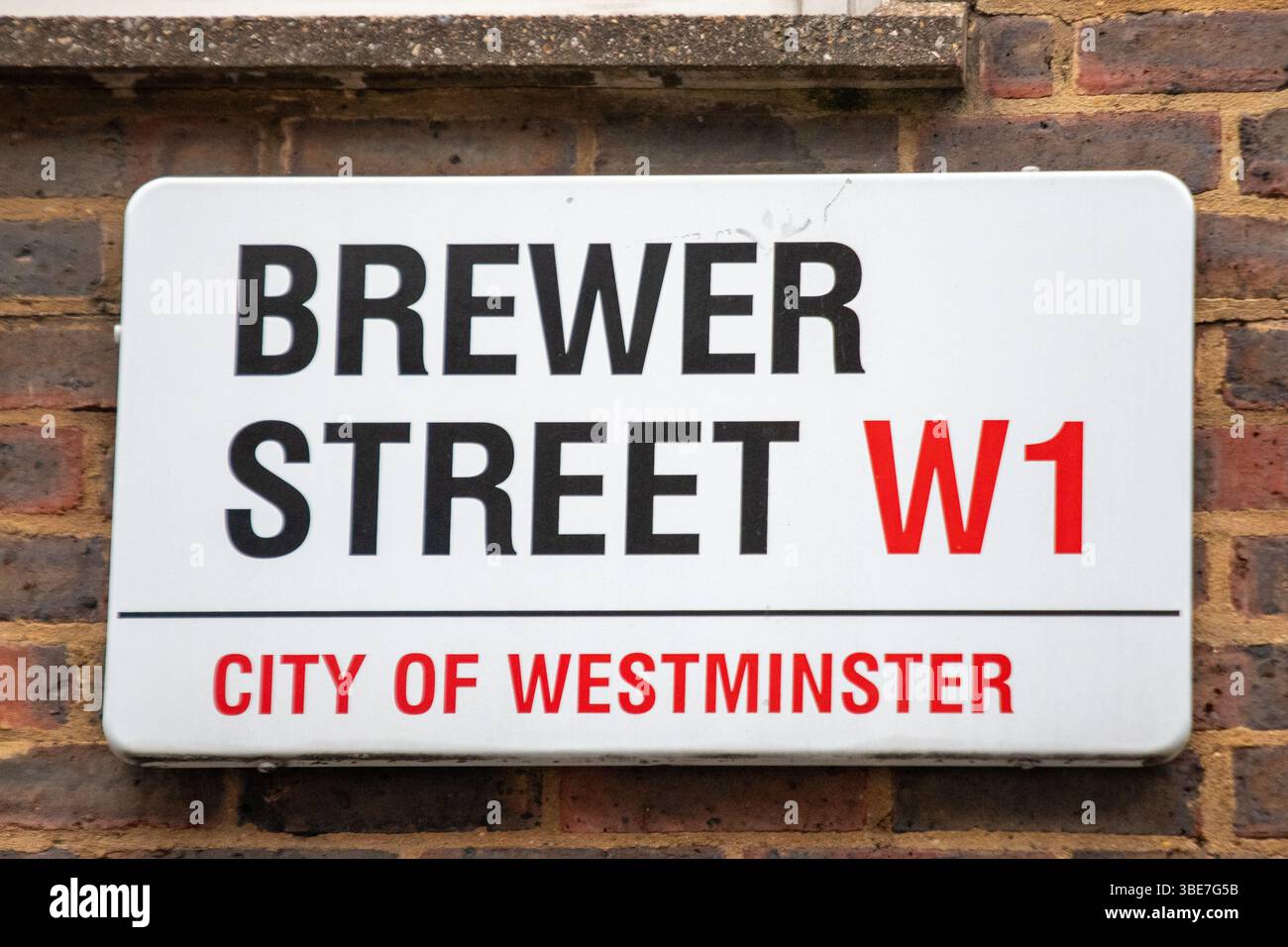 Straßenschild zur Brewer Street in Westminster, London. Stockfoto