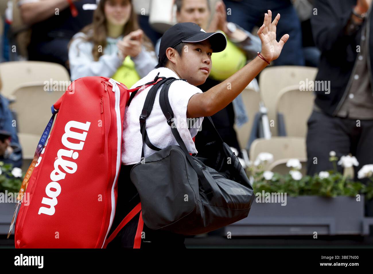 Lerner Tien aus den USA am 3. Tag der Roland-Garros 2025, French Open ...