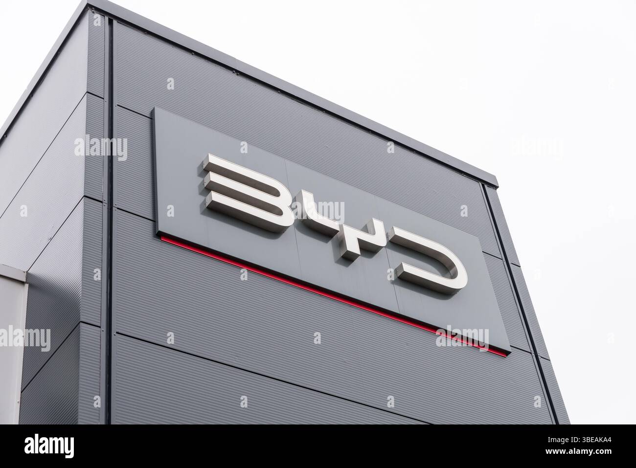 BYD Elektroauto Ausstellungsraum in Digbeth, Birmingham, England, Großbritannien Stockfoto