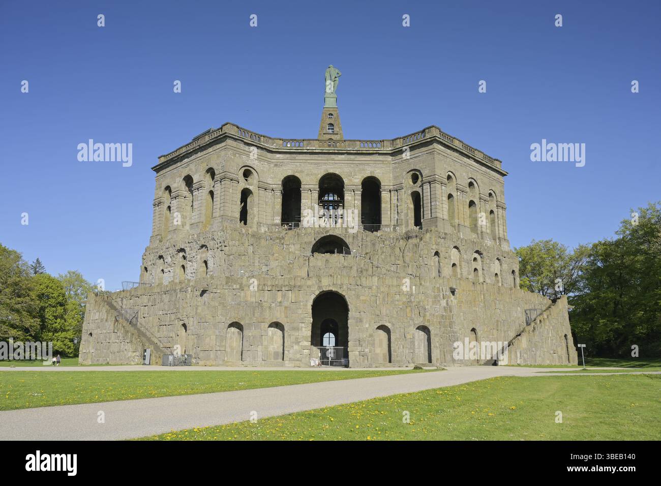 Hercules-Gebäude im Bergpark Wilhelmshöhe, Kassel, Hessen, Deutschland, Europa Stockfoto