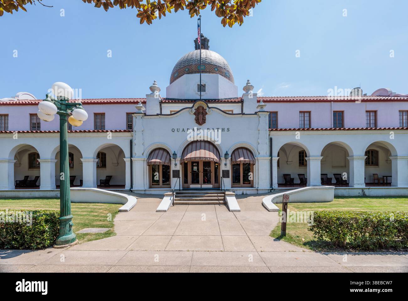 Quapaw Baths Badehaus entlang der Bathhouse Row auf der Central Avenue in Hot Springs, Arkansas, USA Stockfoto