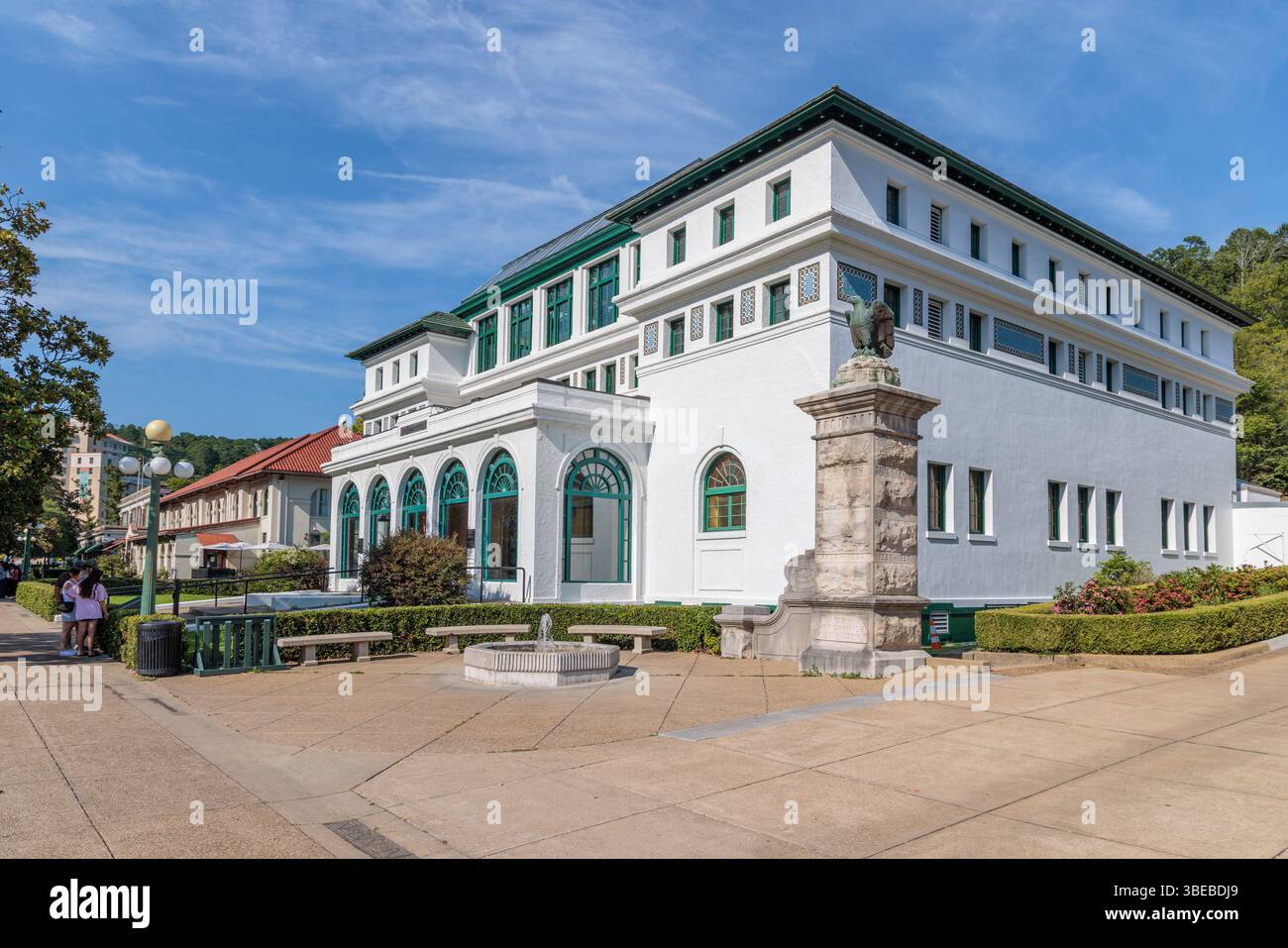 Das Maurice Bathhouse entlang der Bathhouse Row an der Central Avenue in Hot Springs, Arkansas, USA Stockfoto