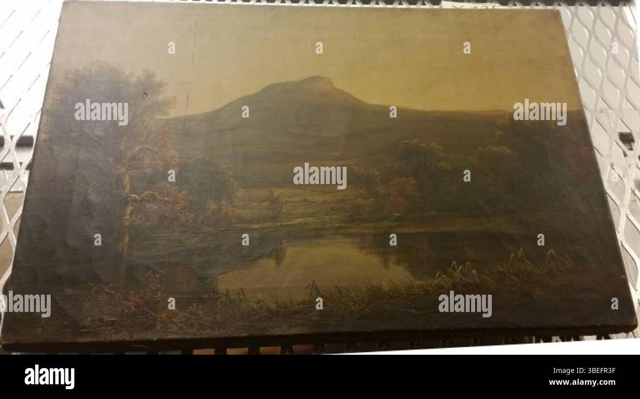 Anonyme Landschaftsmalerei mit dem Titel „Landscape X 325“, die eine natürliche Szene einfängt, aber keine bekannte Künstlerzuschreibung aufweist. Das Kunstwerk zeigt eine traditionelle Landschaftsdarstellung, typisch für ihre unbekannte Epoche und ihren Stil. Stockfoto