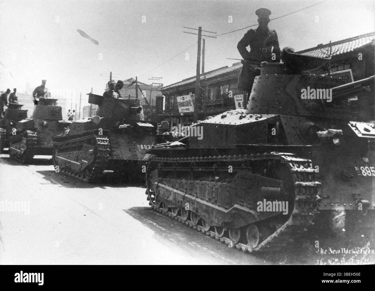 Die mittelgroßen I-Go-Panzer vom Typ 89 gehörten in den 1930er Jahren zur Kaiserlichen Japanischen Armee Die Tanks sind bekannt für ihre Otsu- und Ko-Varianten, die im frühen Betrieb verwendet wurden. Das Modell war eine bedeutende Entwicklung in Japans Panzerkriegsstrategie. Stockfoto