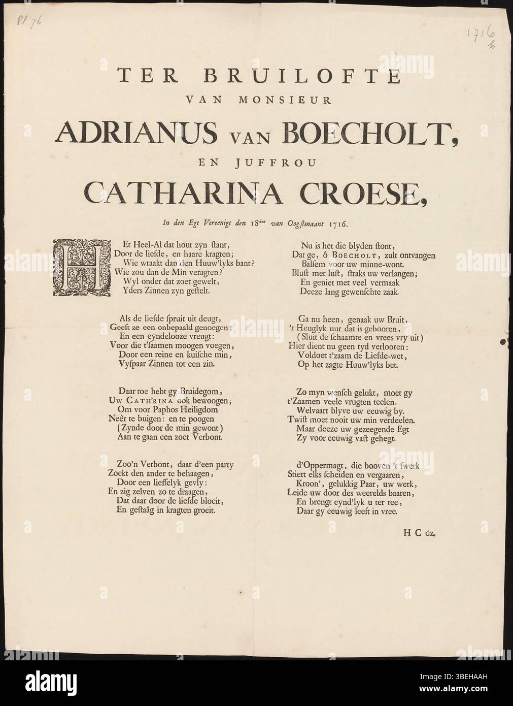 Ein historischer Druck zur Hochzeit von Monsieur Adrianus van Boecholt und Miss Catharina Croese, die am 18. Erntemonat 1716 verheiratet waren. Diese Veranstaltung ist ein bedeutender persönlicher und sozialer Meilenstein. Stockfoto