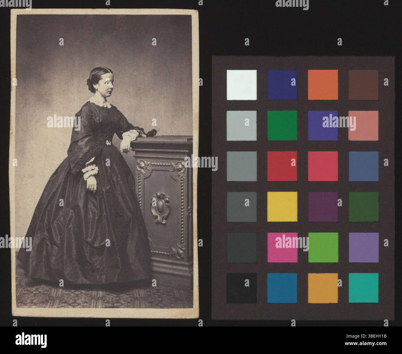 Schwarz-weiß-Fotografie auf montiertem Karton von Caroline Mathilde Kündig-von Mechel, erstellt zwischen 1860 und 1880. Stockfoto