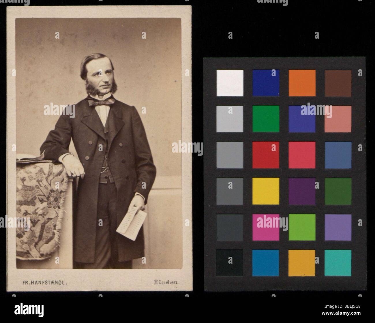 Dieses um 1865 entstandene Schwarz-weiß-Foto von Emanuel Burckhardt-Fürstenberger stellt das Individuum in formellem Stil des 19. Jahrhunderts dar. Stockfoto