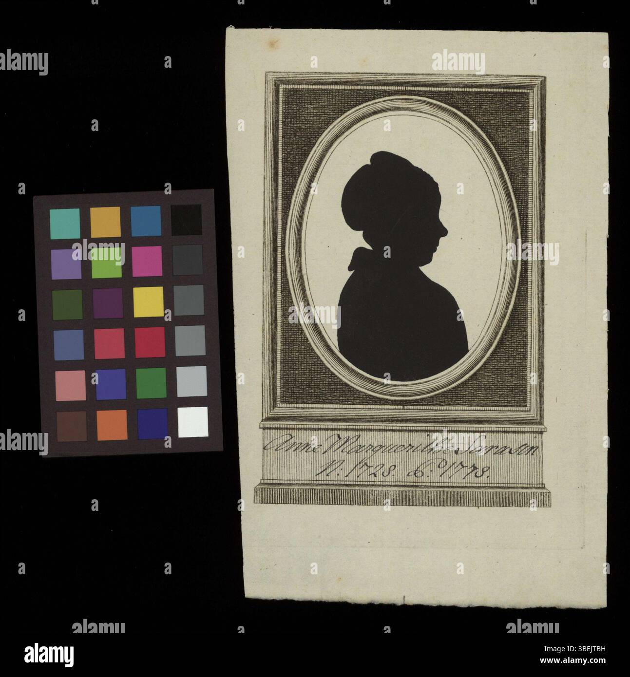 Das um 1778 entstandene Schattenporträt von Anne Marguerithe Sarasin ist mit Tinte und Kupferstich versehen. Es folgt dem Porträtstil der Silhouette aus dem 18. Jahrhundert und erfasst das Profil des Motivs in Schwarzweiß. Stockfoto