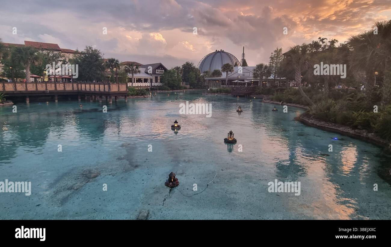 Disney Springs bei Sonnenuntergang, Walt Disney World Stockfoto