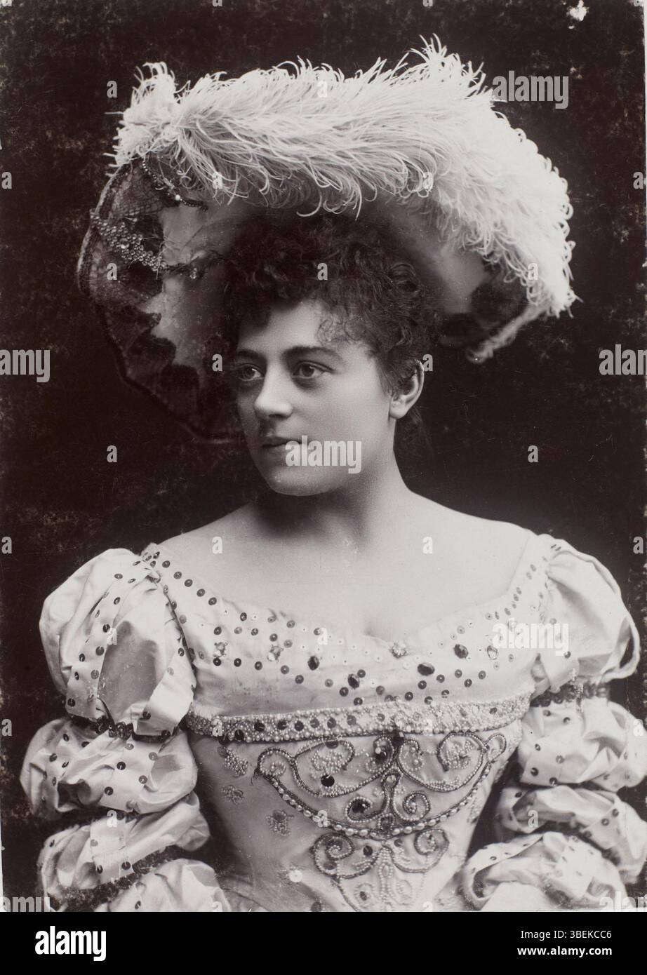 Hedevig Quiding (1857–1931) war ein dänischer Opernsänger, Musikkritiker und Pädagoge. Dieses Bild aus dem Jahr 1895, produziert von O. Gjørup & Co., zeigt sie als Schlüsselfigur in der dänischen Musikszene während ihrer Zeit. Stockfoto