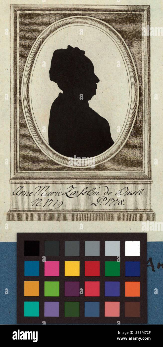 Dieses um 1778 entstandene Silhouettenporträt von Anne Marie Zaesslin de Basle ist ein Schattenprofil, das mit Tinte und Kupferstich hergestellt wurde. Es spiegelt Porträtstile des 18. Jahrhunderts wider. Stockfoto