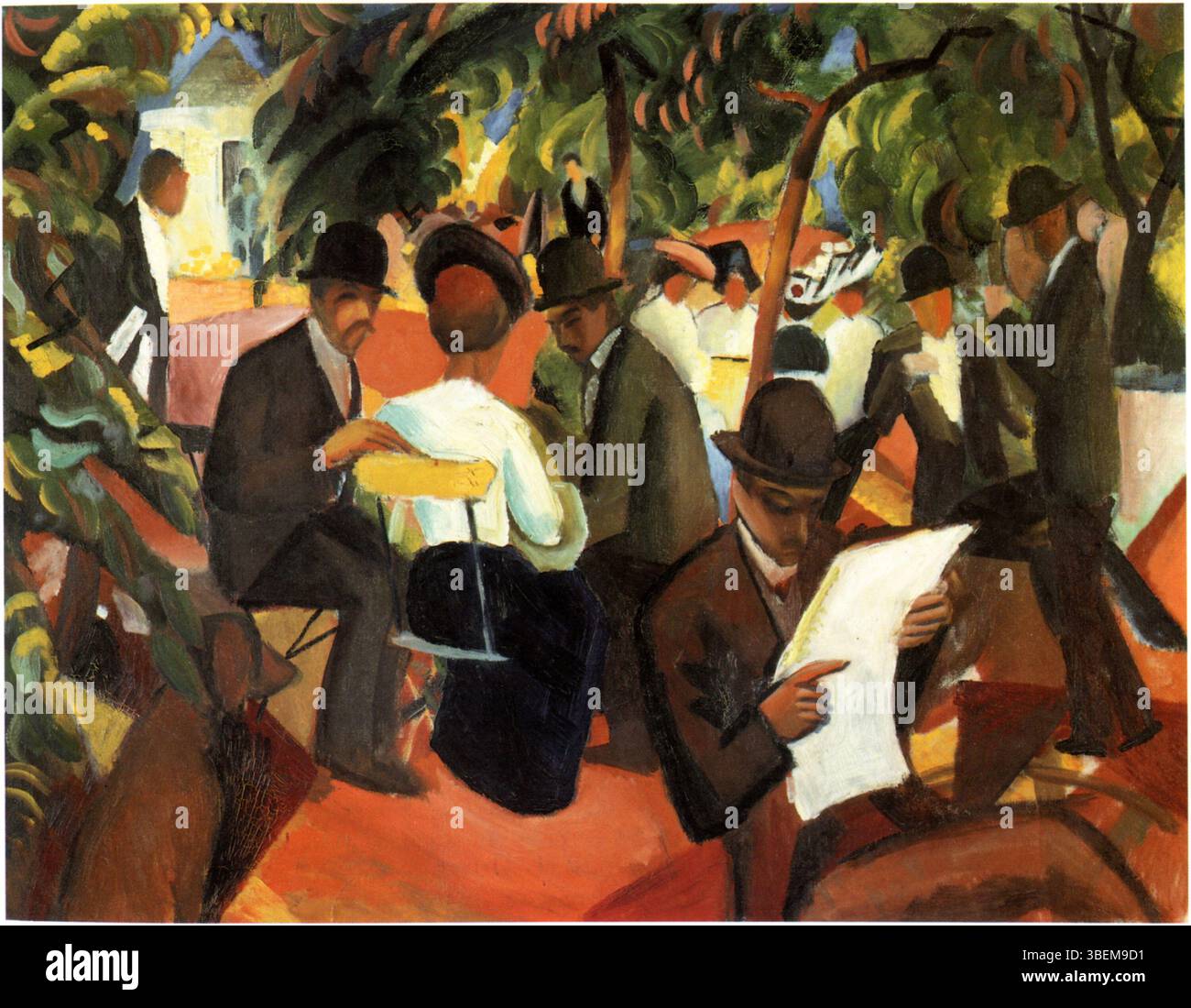 „Gartenrestaurant“ von August Macke zeigt eine lebhafte Outdoor-Szene, gefüllt mit hellen Farben und Figuren in einem üppigen Garten. Die lebhafte Atmosphäre fängt den Geist des Freizeit- und Gesellschaftslebens ein. Stockfoto