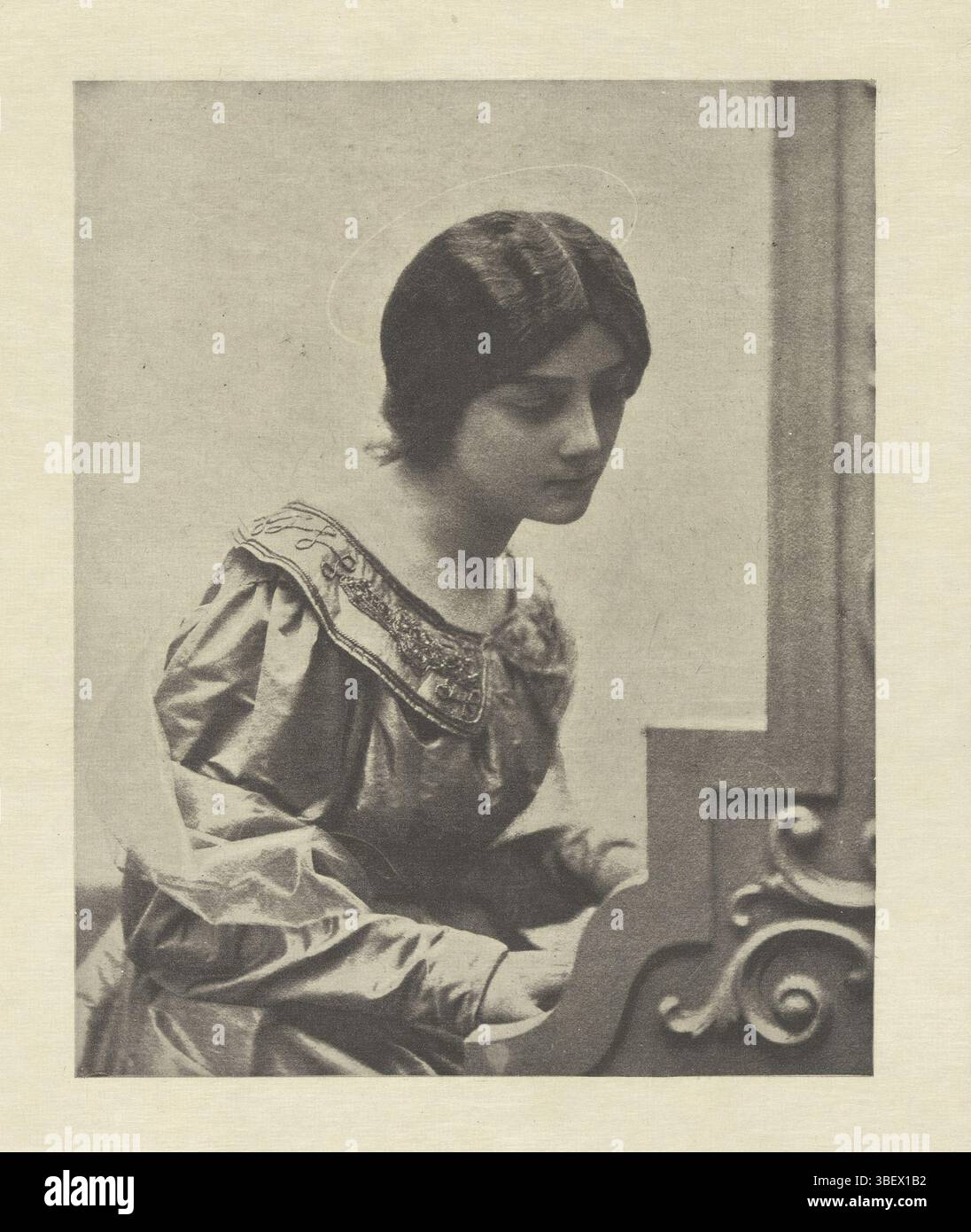 Fillon & Heuse, Meyer, A., Sainte Cecile, Foto, Fotos, Höhe mm, Breite mm, Fotograf, 1896 - 1896, viertes Viertel 19. Jahrhundert, Heliogravure, Drucker Stockfoto