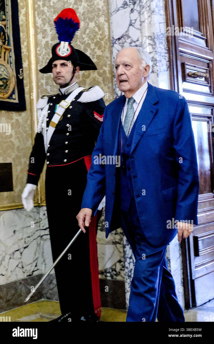 Roma, Italien. 30. Mai 2025. Paolo Savona, CONSOB, in occasione della relazione annuale sul 2024 della Banca d' Italia, thouazioni finali del Governatore. Roma, Venerdì 30 Maggio 2025 (Foto Mauro Scrobogna/LaPresse) Paolo Savona CONSOB, anlässlich des Jahresberichts 2024 der Bank von Italien, abschließende Überlegungen des Gouverneurs. Rom, Freitag Mai 30 2025. (Foto: Mauro Scrobogna/LaPresse) Credit: LaPresse/Alamy Live News Stockfoto