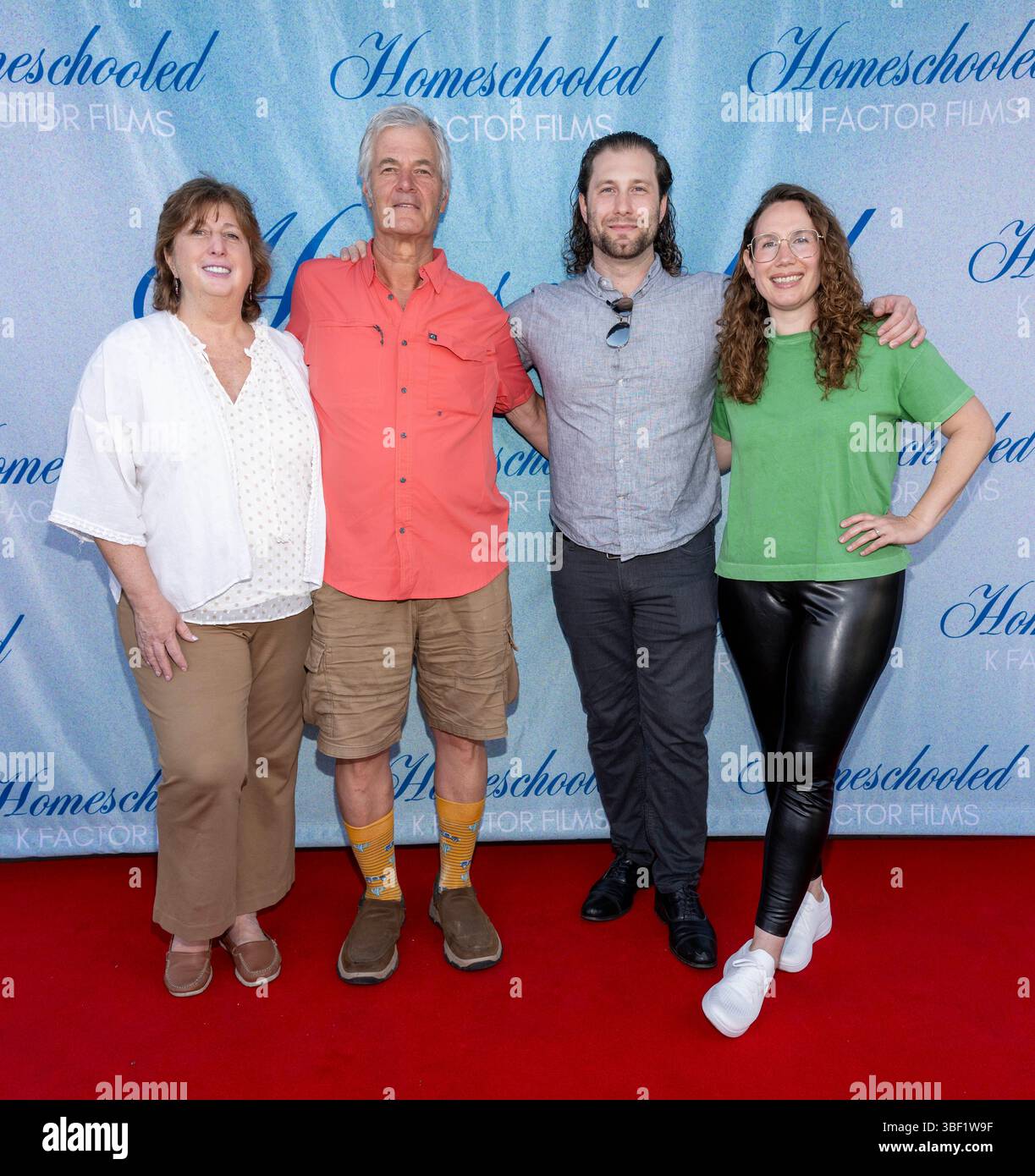 Los Angeles, USA. Mai 2025. Die Familie Pettinelli besucht die Premiere von „Homeschooled“ in Los Angeles im Laemmle Royal, Los Angeles, CA, 29. Mai 2025 Credit: Eugene Powers/Alamy Live News Stockfoto