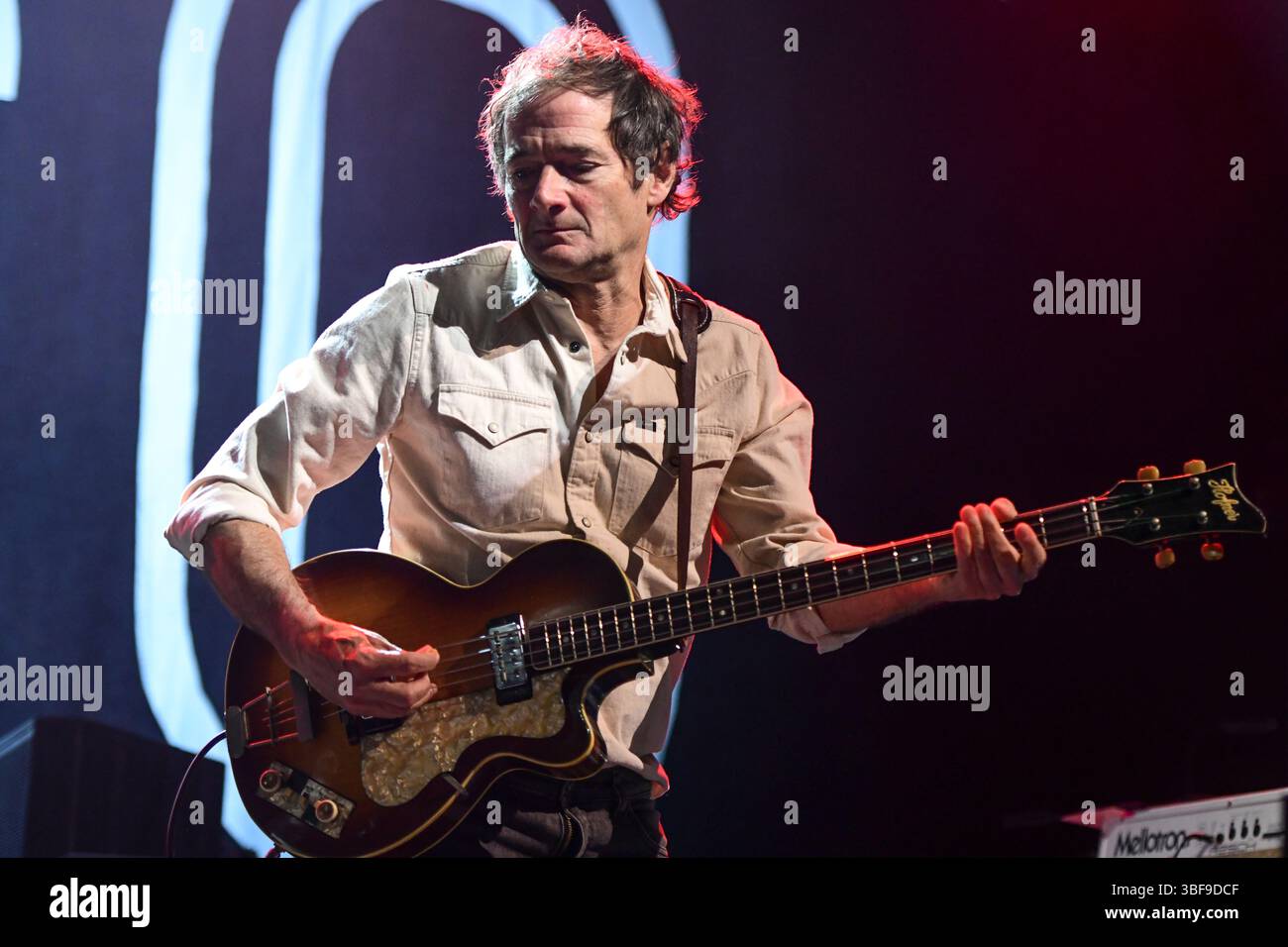 Buenos Aires (30. Mai 2025). Amerikanische Rockband Wilco (John Stirratt, Bass). Live-Konzert im Complejo C Art Media. Quelle: Mariano Garcia/Alamy Live News Stockfoto