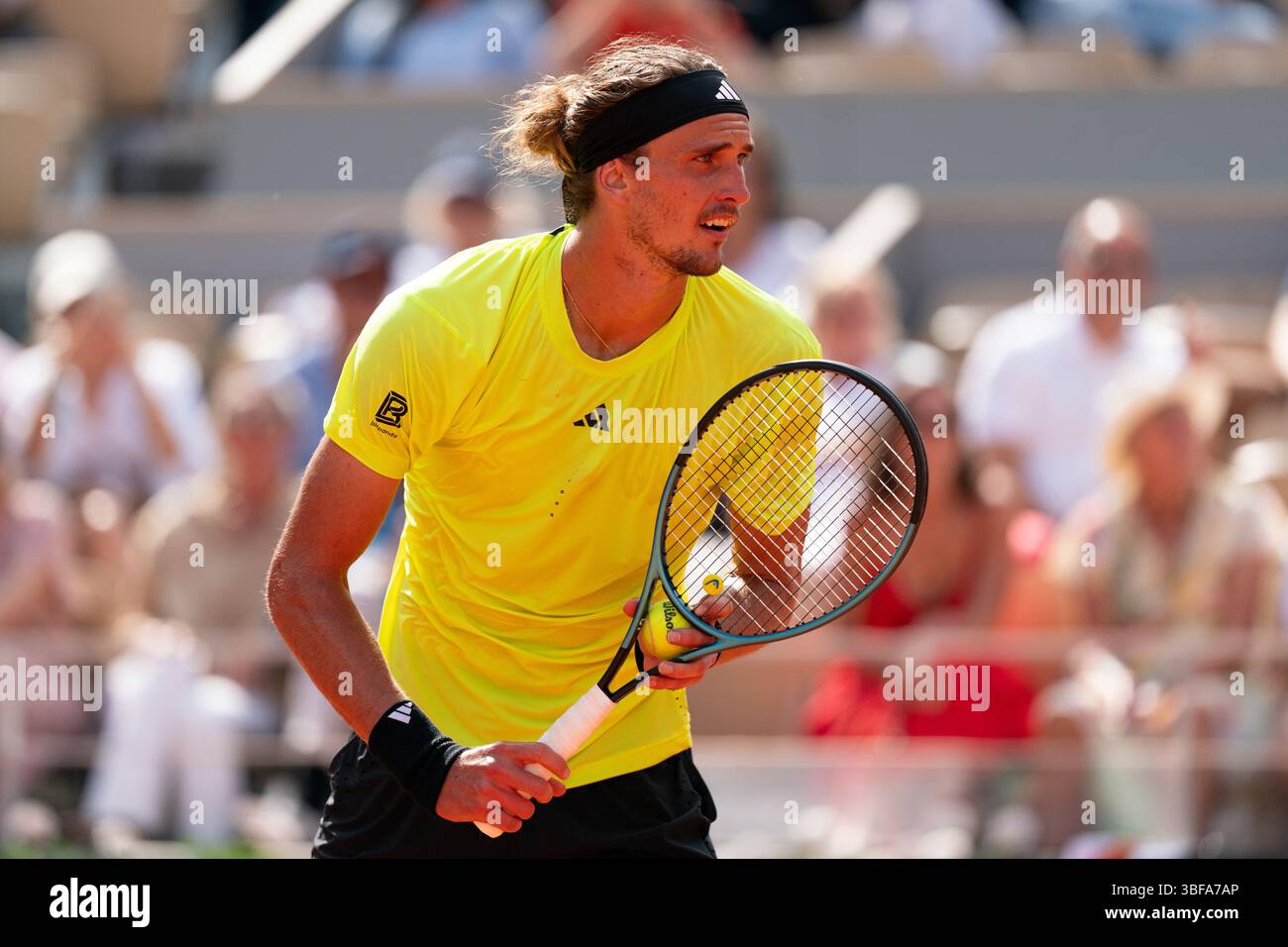 Paris, Frankreich. 31. Mai 2025. PARIS, FRANKREICH - MAI 31: Alexander Zverev von Deutschland während der French Open am 31. Mai 2025 in Roland Garros in Paris. (Foto von Marleen Fouchier/Orange Pictures) Credit: Orange Pics BV/Alamy Live News Stockfoto