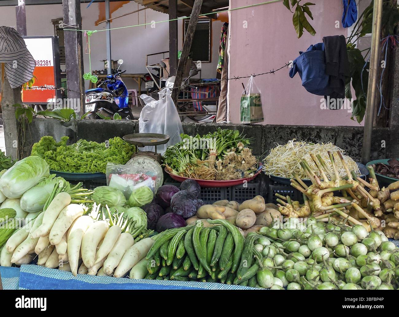 Ein Gemüsemarkt in thailand Stockfoto