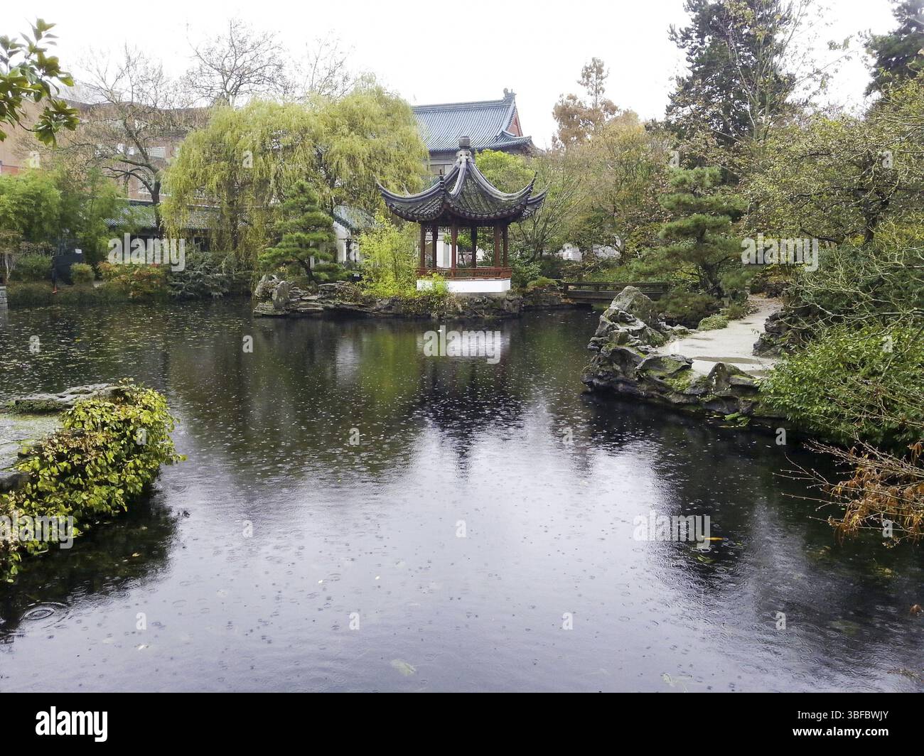 Ein chinesischer Garten in New york im Sommer Stockfoto
