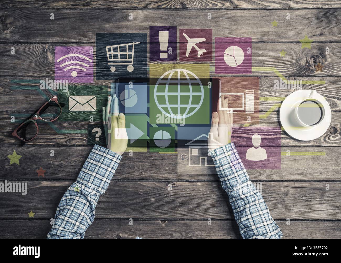 Konzept der sozialen Kommunikation und Vernetzung mit Medien-Benutzeroberfläche Stockfoto