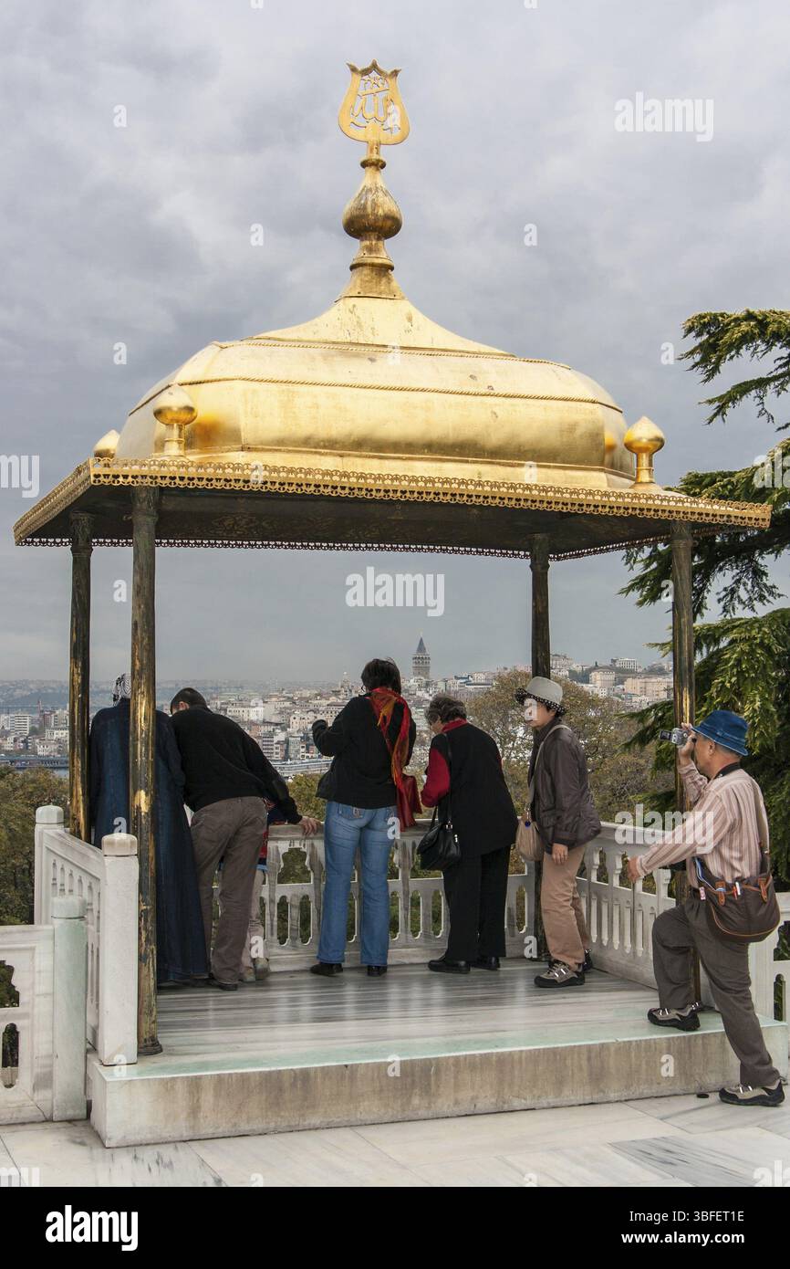 TÜRKEI DAS GOLDENE DACH VON IBRAHIM VON DEN WAHNSINNIGEN ISTANBUL Stockfoto