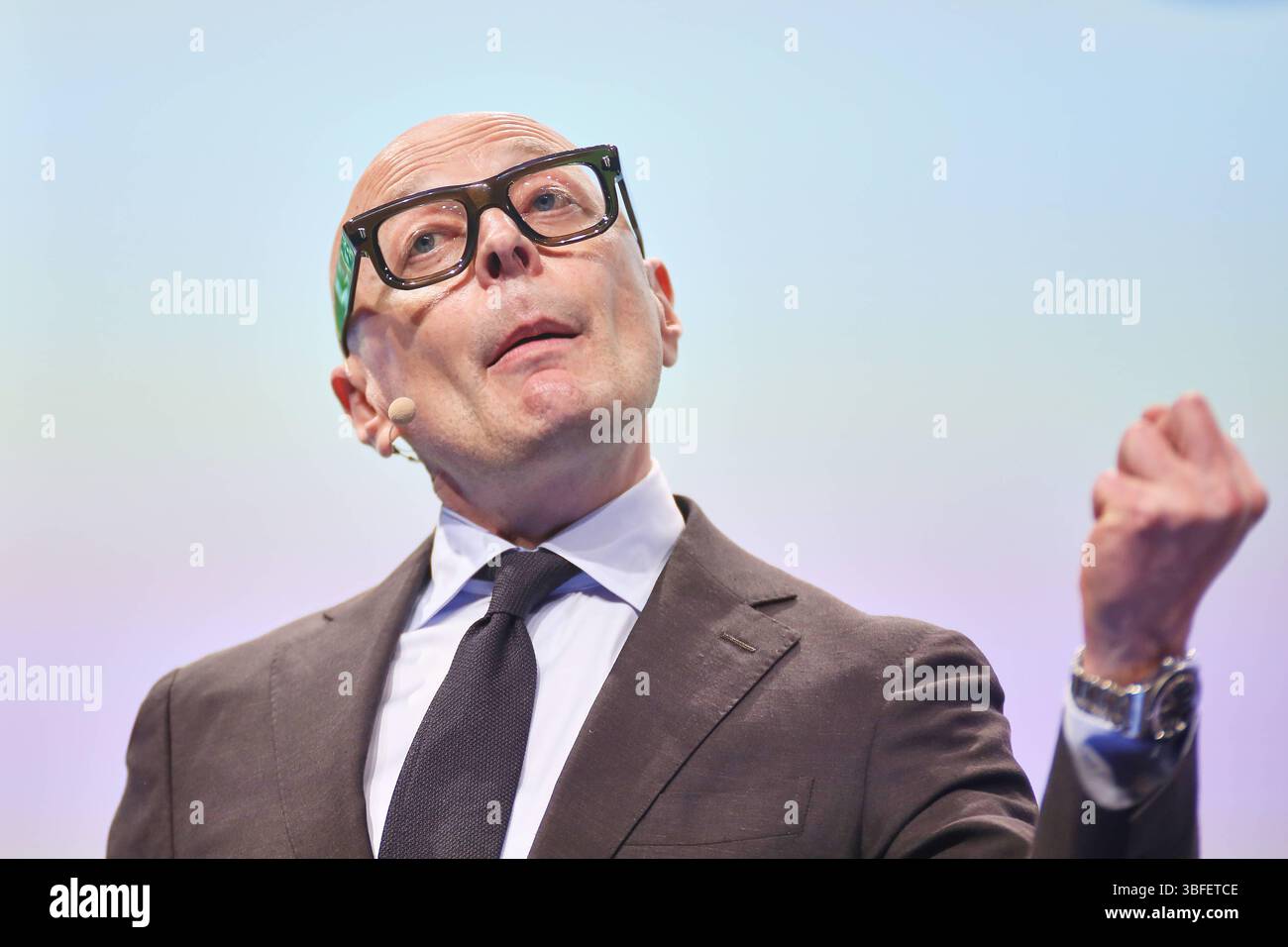 Berlin, Deutschland, 28.05.2025: Station: Digitalmesse re:publica: Marcus John Henry Brown *** Berlin, Deutschland, 28 05 2025 Station Digital Fair re publica Marcus John Henry Brown Copyright: XdtsxNachrichtenagenturx dts 69085 Stockfoto Berlin, Deutschland, 28.05.2025: Station: Digitalmesse re:publica: Marcus John Henry Brown *** Berlin, Deutschland, 28 05 2025 Station Digital Fair re publica Marcus John Henry Brown Copyright: XdtsxNachrichtenagenturx dts 69085 Stockfoto