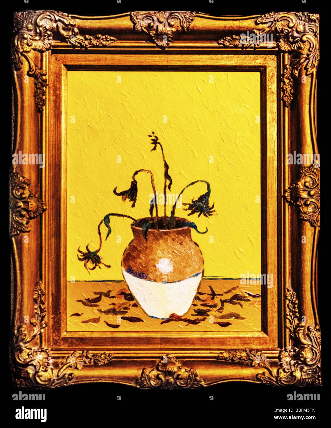 Banksy - Sonnenblumen aus einer Tankstelle, Rohöle, Zitat aus Van Goghs Sonnenblumen als Reflexion über die Vergänglichkeit, 2005, Ausstellung The World of B Stockfoto