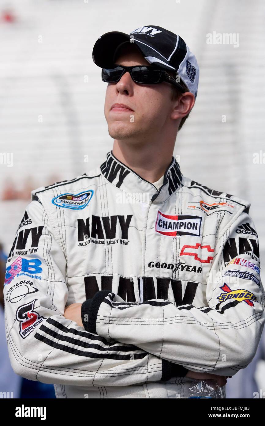 Bristol, TN, USA. August 2008. Bristol, TN USA – 22. August 2008: Brad Keselowski während des Qualifying auf dem Bristol Motor Speedway für die NNS Food City 250 in Bristol, Tennessee. (Kreditbild: © Walter G. Arce Sr./ASP via ZUMA Press Wire) NUR REDAKTIONELLE VERWENDUNG! Nicht für kommerzielle ZWECKE! Stockfoto