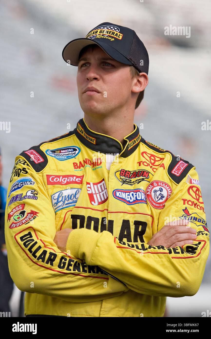 Bristol, TN, USA. August 2008. Bristol, TN USA – 22. August 2008: Denny Hamlin während des Qualifying auf dem Bristol Motor Speedway für die NNS Food City 250 in Bristol, Tennessee. (Kreditbild: © Walter G. Arce Sr./ASP via ZUMA Press Wire) NUR REDAKTIONELLE VERWENDUNG! Nicht für kommerzielle ZWECKE! Stockfoto