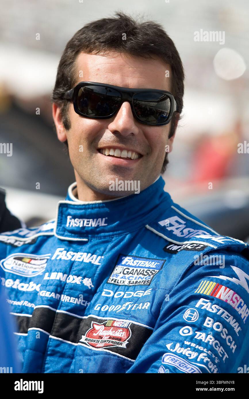 Bristol, TN, USA. August 2008. Bristol, TN USA – 22. August 2008: Dario Franchitti während des Qualifying auf dem Bristol Motor Speedway für die NNS Food City 250 in Bristol, Tennessee. (Kreditbild: © Walter G. Arce Sr./ASP via ZUMA Press Wire) NUR REDAKTIONELLE VERWENDUNG! Nicht für kommerzielle ZWECKE! Stockfoto