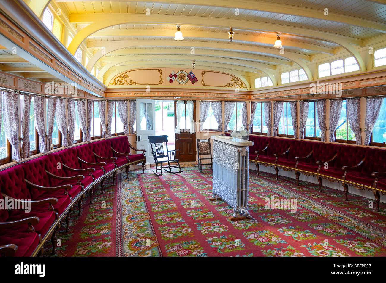 Damensalon des SS Moyie Raddampfers in Kaslo am Westufer des Kootenay Lake in British Columbia, Kanada Stockfoto