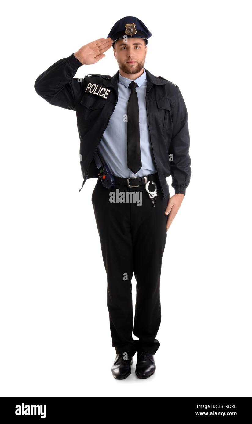 Männlicher Polizist grüßt auf weißem Hintergrund Stockfoto
