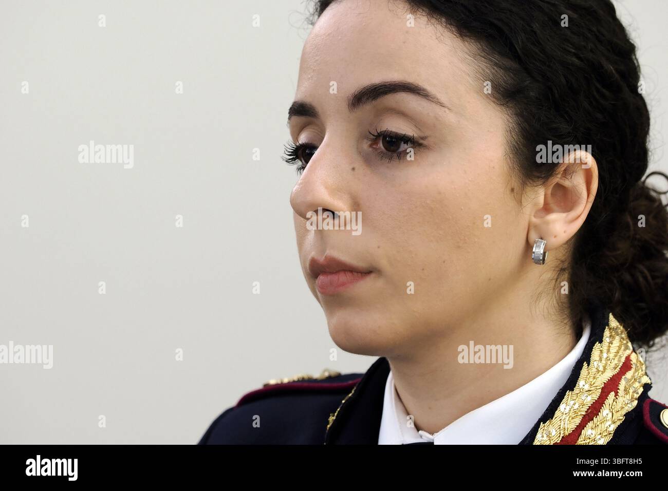 Bologna, Italien. Juni 2025. Bologna, Italia - Cronaca - 3 Giugno 2025 - conferenza stampa per omicidio coppia Gombi e Monaldi e arresto presunto omicida Maffia - NELLA FOTO: Dott.ssa Letizia GUADAGNINO Responsabile Relazioni Esterne della questura - (Foto Michele Nucci/LaPresse) News - Bolomurgna, Italien - Foto: Mafderer Live, 2025 Stockfoto