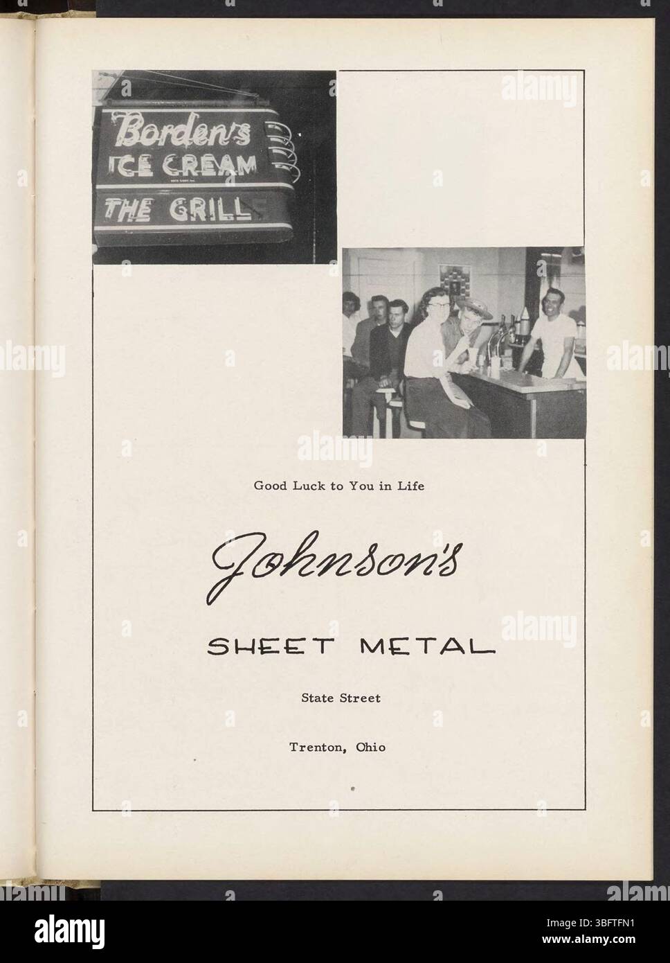 Seite 89 des Jahrbuchs der Trenton High School 1953 enthält eine Hausaufgabe der 11. Klasse und ein Doodle von Mickey Mouse und Donald Duck. Die Seite spiegelt das persönliche und akademische Leben der Studenten in den 1950er Jahren wider Stockfoto