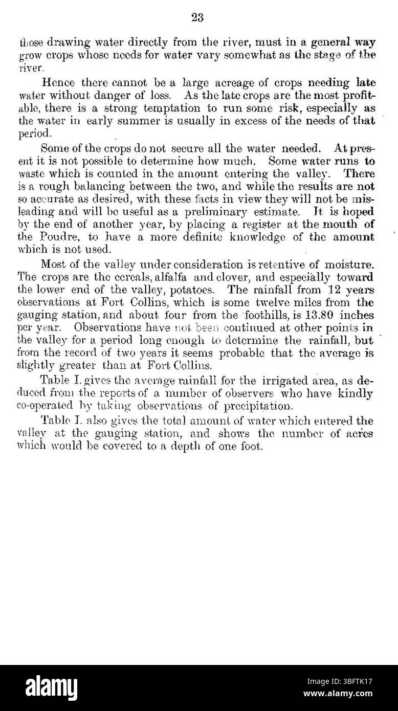 Auf Seite 23 des Berichts werden die Herausforderungen analysiert, denen die lokalen Gebietskörperschaften bei der Gewährleistung einer gerechten Wasserverteilung bei Bevölkerungswachstum und zunehmender Industrieaktivität gegenüberstehen. Stockfoto