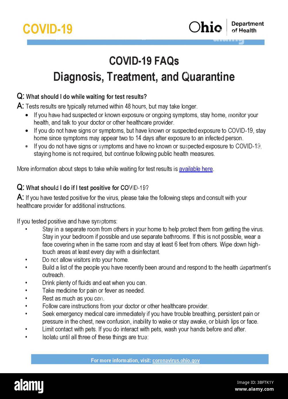 Das Dokument COVID-19 FAQs enthält wichtige Informationen zu Diagnose-, Behandlungs- und Quarantäneleitlinien. Das Dokument wurde am 17. Februar 2021 aktualisiert und bietet Leitlinien auf der Grundlage der jüngsten Entwicklungen in der COVID-19-Pandemie. Sie behandelt häufige Fragen zu Symptomen, medizinischer Versorgung, Tests und Isolationsprotokollen für Personen, die COVID-19 ausgesetzt sind oder mit dieser diagnostiziert wurden. Stockfoto