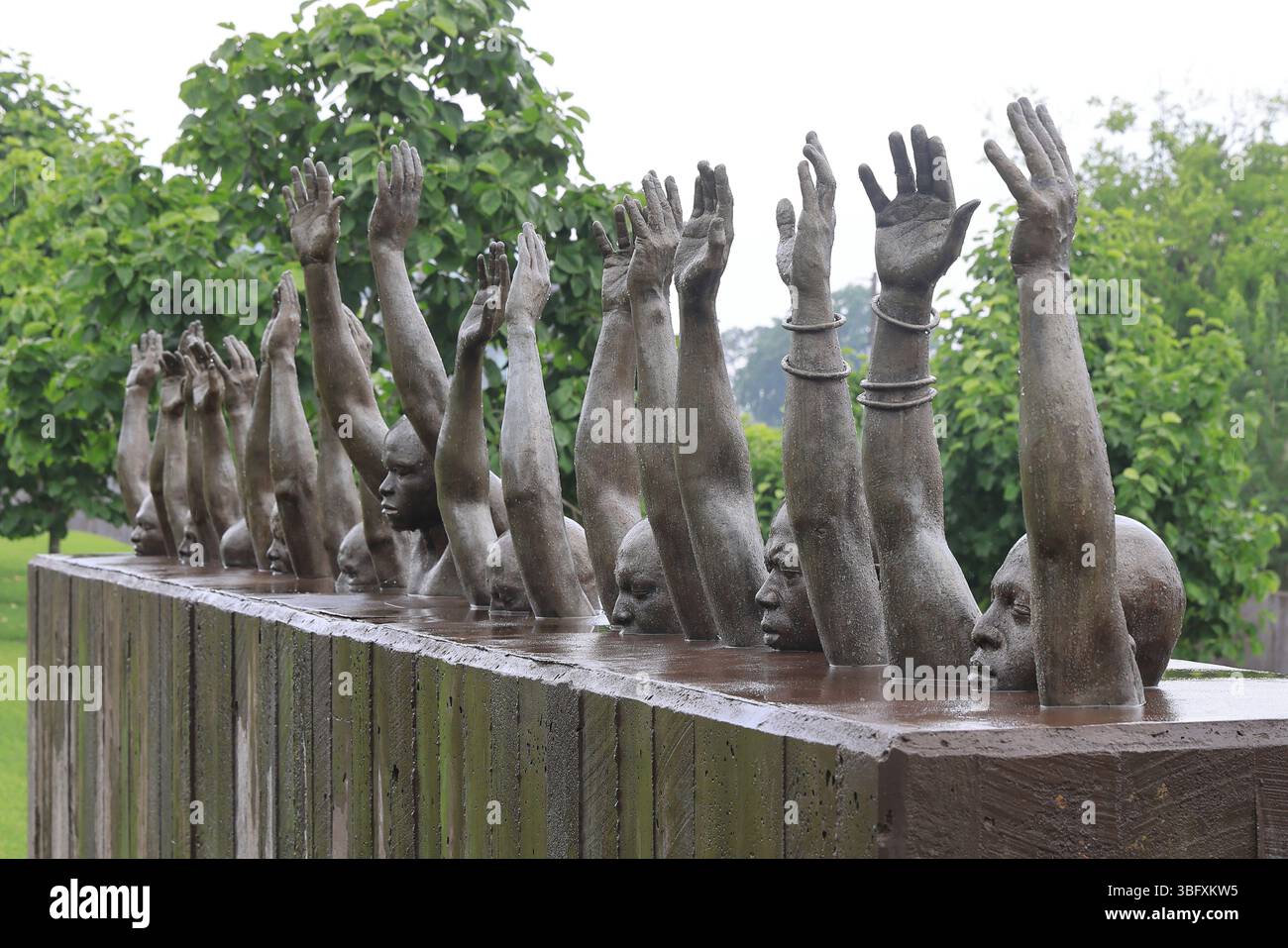 Das National Memorial for Peace and Justice in Montgomery, Alabama, dokumentiert die aktivste Ära des RassenterrorLynchens von 1877 bis 1950, USA Stockfoto