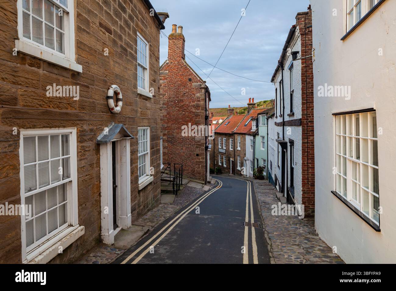 Vormittag in Robin Hood's Bay, North Yorkshire. Stockfoto