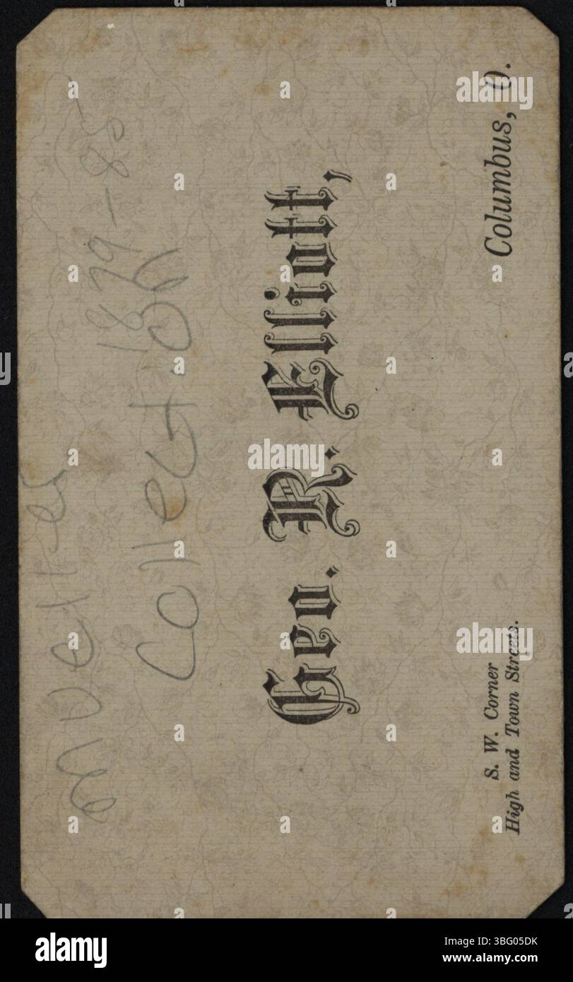 Dieses Foto einer jungen Frau mit langen lockigen Haaren wurde von George Rodimon Elliott und Samuel D. Killian im späten 19. Jahrhundert aufgenommen. Elliott war bekannt für seine Expertise in stereoskopischer Fotografie und seine Partnerschaft mit Killian in Columbus, Ohio. Stockfoto