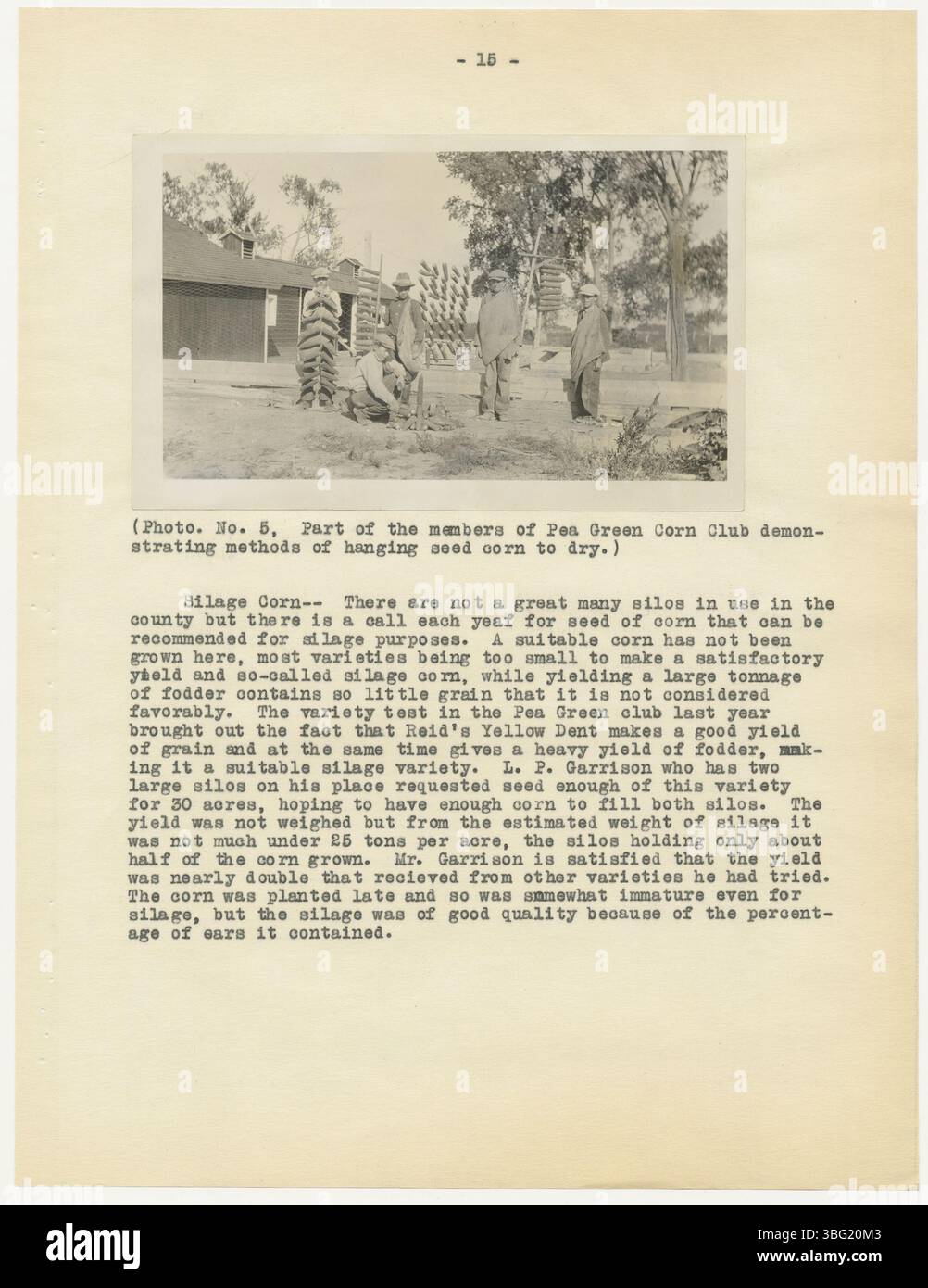 Auf Seite 48 des Jahresberichts 1927 von Montrose County werden die Fortschritte in der Landwirtschaft und die Outreach-Aktivitäten in der Region unter der Leitung des County Extension Agent H.A. Ireland beschrieben. Stockfoto