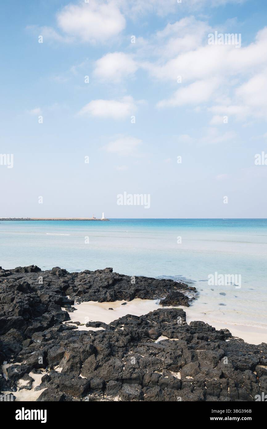 Sehwa Beach Emerald Sea in Jeju Island, Korea Stockfoto