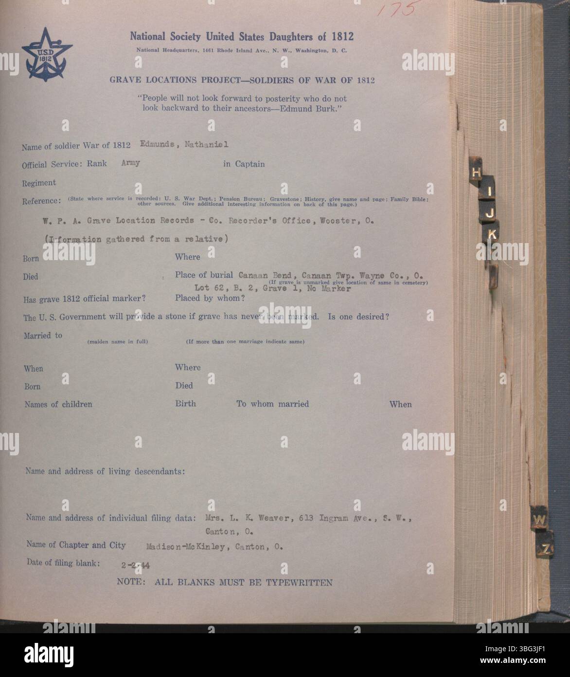 Dieser Band setzt die Bemühungen fort, die Grabstätten von Ohio-Soldaten aus dem Krieg von 1812 zu identifizieren und trägt zu einer größeren Sammlung von Aufzeichnungen bei, die genaue Grabstätten für historische und genealogische Zwecke liefern sollen. Stockfoto