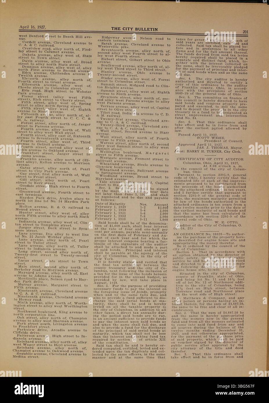 Auf Seite 226 des Columbus City Bulletins von 1927 werden die Verfahren des stadtrates, Updates über den öffentlichen Dienst, Ausschreibungen, Angebote und Details der Kaufbehörde beschrieben. Stockfoto