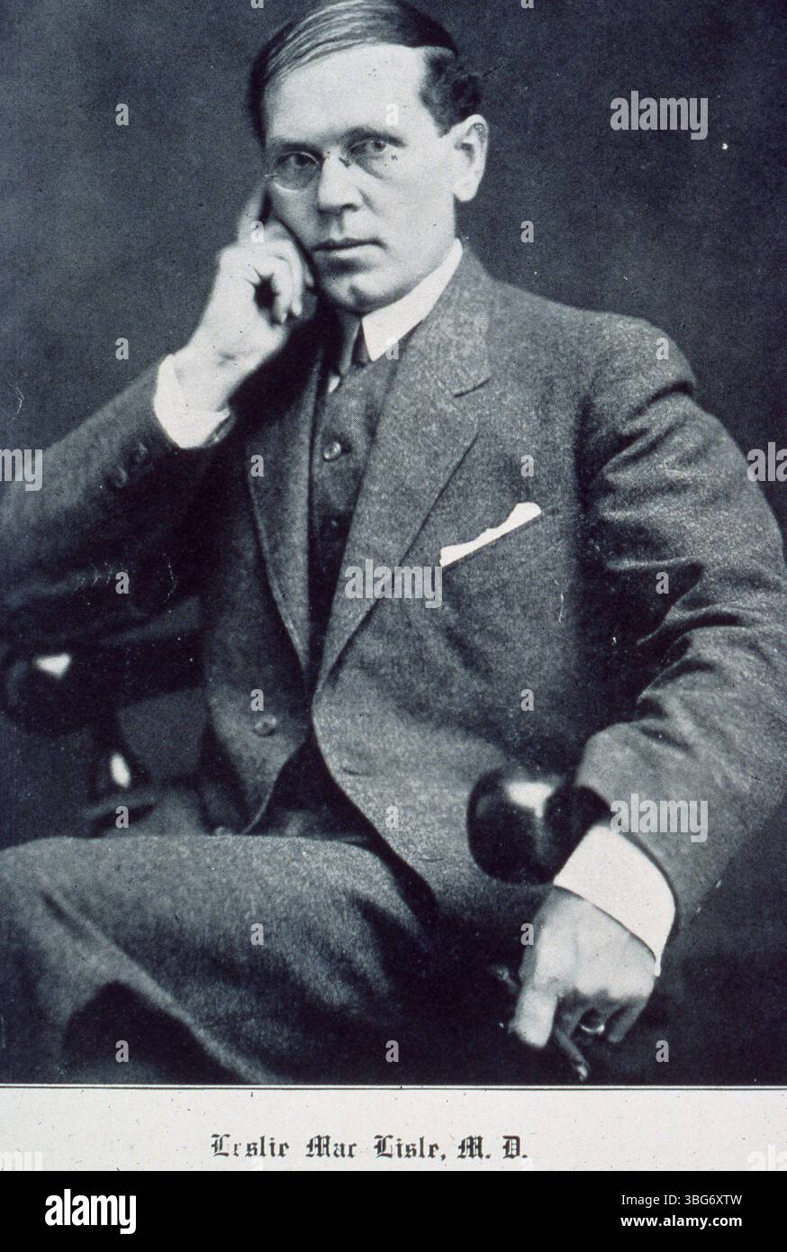 Leslie Mac Lisle (1877–1949) war von 1902 bis 1917 medizinischer Professor an der Ohio State University und arbeitete am Mount Carmel Hospital. Er gehörte einer frühen Pionierfamilie aus Hamilton Township, Franklin County, Ohio an und ließ sich 1792 nieder. Lisle Road, später Kenny Road, wurde nach seiner Familie benannt. 1906 heiratete er Ellen Brown. Stockfoto