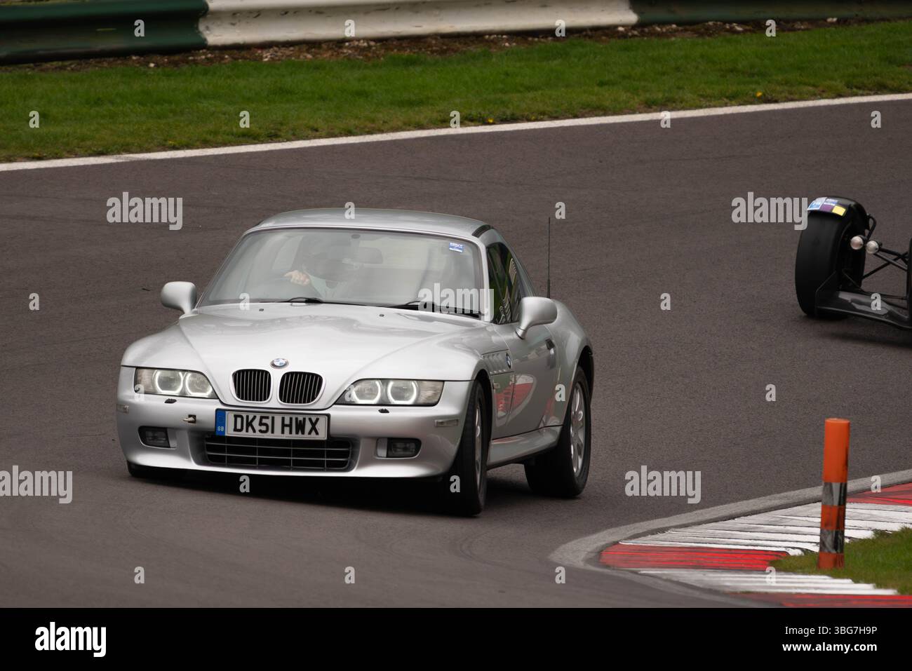 Z3, BMW, bayerischer Automobilhersteller, Roadster, 3Ltr., 2 Sitzer, 2 Türer, 2001, Built America, South Carolina, Werk, Spartanburg, Renntag Cadwell Park. Stockfoto