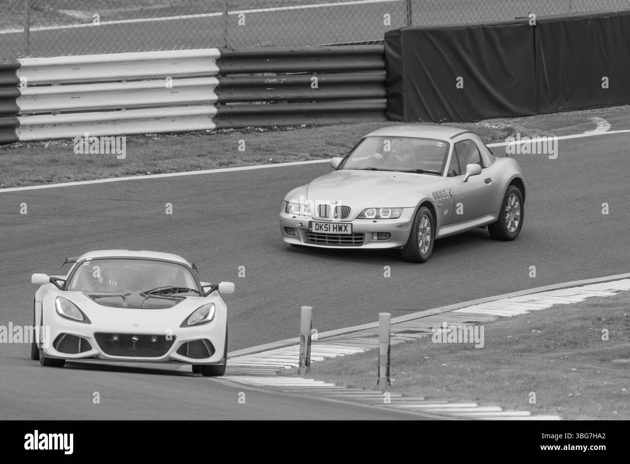 Z3, BMW, bayerischer Automobilhersteller, Roadster, 3Ltr., 2 Sitzer, 2 Türer, 2001, Built America, South Carolina, Werk, Spartanburg, Renntag Cadwell Park. Stockfoto