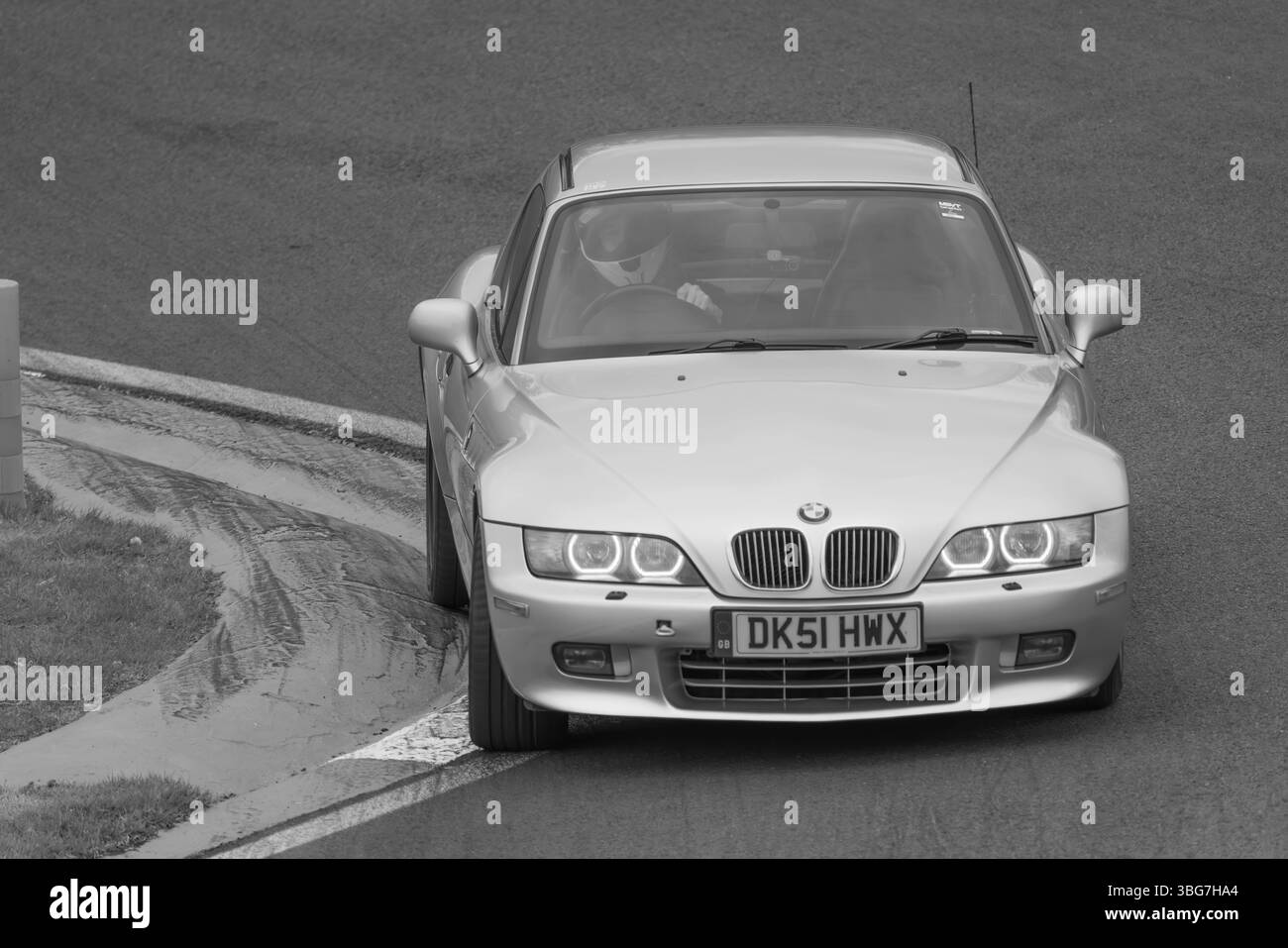 Z3, BMW, bayerischer Automobilhersteller, Roadster, 3Ltr., 2 Sitzer, 2 Türer, 2001, Built America, South Carolina, Werk, Spartanburg, Renntag Cadwell Park. Stockfoto