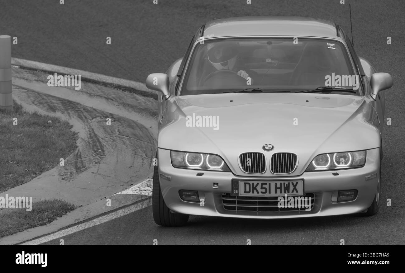Z3, BMW, bayerischer Automobilhersteller, Roadster, 3Ltr., 2 Sitzer, 2 Türer, 2001, Built America, South Carolina, Werk, Spartanburg, Renntag Cadwell Park. Stockfoto
