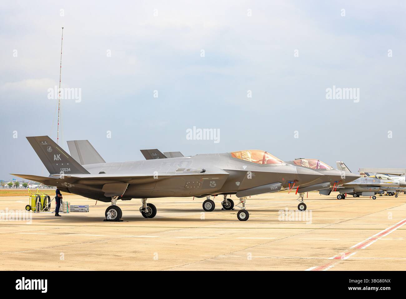 Lockheed Martin F35 Lightning II Multirole-Streikjäger auf der Flugschau in Thailand. Stockfoto