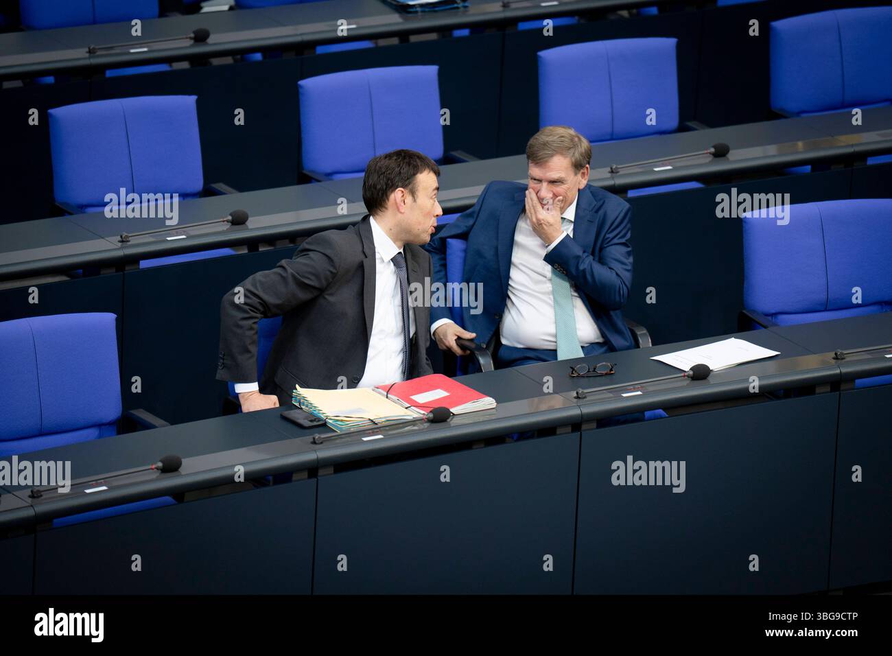 Johann Wadephul, Bundesaußenminister, Nils Schmid Sitzung, Bundestag, Plenum, Johann Wadephul, Bundesaußenminister, Nils Schmid Berlin Berlin GER *** Johann Wadephul, Bundesaußenminister, Nils Schmid Session, Bundestag, Plenum, Johann Wadephul, Bundesaußenminister Nils Schmid Berlin Berlin GER Stockfoto
